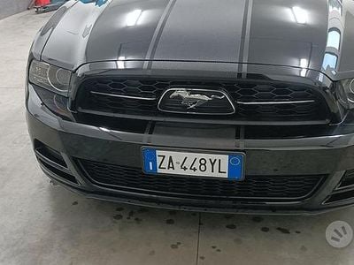 Usata Ford Mustang 412 CV (303 kW) 2014 Nero Cabrio