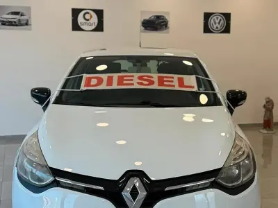 Usata Renault Clio IV 75 CV (55 kW) 2013 Beige Berlina