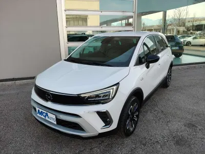 Usata Opel Crossland Edition 110 CV (80 kW) 2024 Bianco SUV
