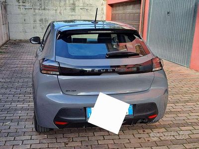 Grigio Usata 2024 Peugeot 208 Active Utilitaria | 16.000 € (Buon prezzo)