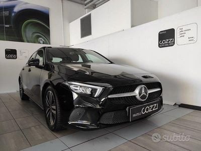 Usata Mercedes A200 163 CV (119 kW) 2019 Nero Berlina