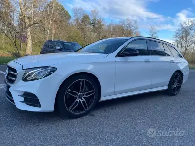 Usado Mercedes E400 340 CV (250 kW) 2020 Blanco Familiar