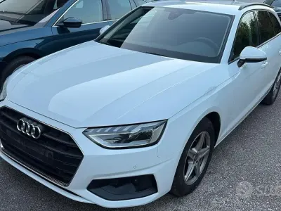 Usata Audi A4 Business 170 CV (125 kW) 2021 Bianco Station wagon