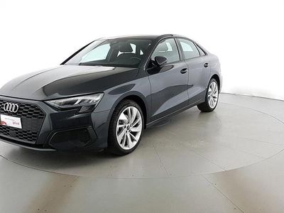 Käytetty Audi A3 Design 150 HP (110 kW) 2024 Harmaa Sedan