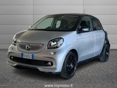 Usata Smart ForFour 90 CV (66 kW) 2019 Grigio Utilitaria
