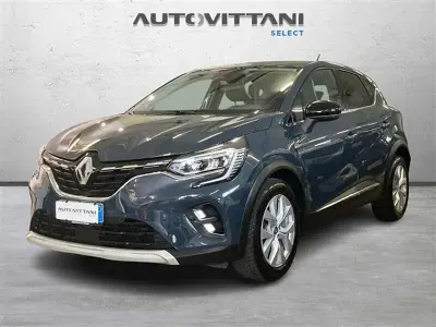 Usata Renault Captur Intens 90 CV (66 kW) 2022 Blu scuro SUV