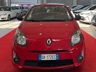 Usata Renault Twingo Dynamique 58 CV (42 kW) 2009 Rosso Utilitaria