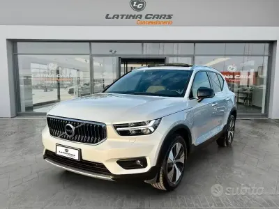 Usata Volvo XC40 Inscription 129 CV (94 kW) 2021 Bianco SUV