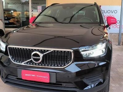 usata Volvo XC40 D4 AWD Geartronic Momentum