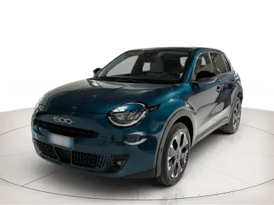 Usata Fiat 600 La Prima 110 CV (80 kW) 2024 Blu SUV