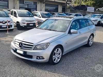 Usata Mercedes C220 169 CV (124 kW) 2010 Grigio Station wagon