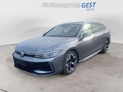 Begagnad VW Passat R-line 150 HK (110 kW) 2025 Grå Kombi