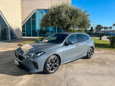 Usata BMW 118 M Sport 150 CV (110 kW) 2025 Grigio Utilitaria