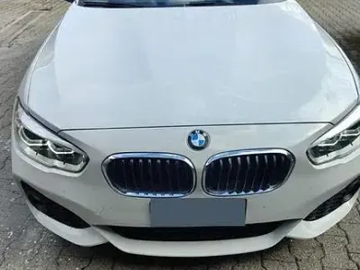 Usata BMW 118 Efficient Dynamics 150 CV (110 kW) 2015 Bianco Utilitaria