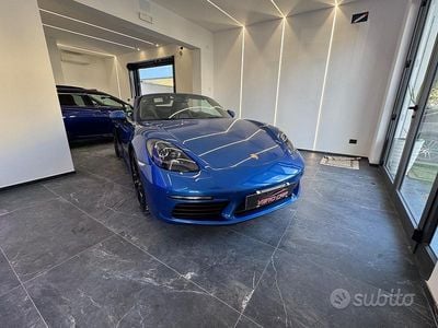Usata Porsche 718 Boxster 300 CV (220 kW) 2018 Blu Cabrio
