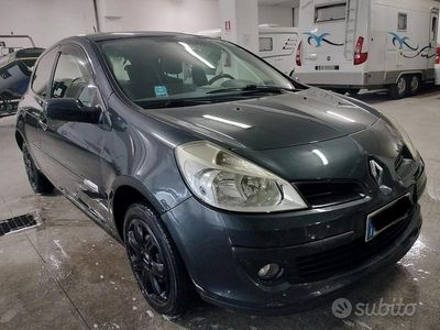 Renault Clio II