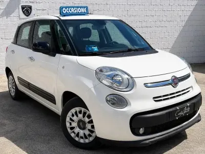 Gebraucht Fiat 500L 85 PS (62 kW) 2014 Weiß Van / Kleinbus