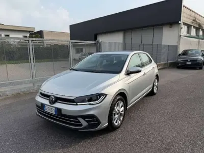 Begagnad VW Polo Style 95 HK (69 kW) 2025 Silver Halvkombi