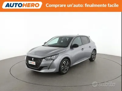 Usata Peugeot 208 Allure 101 CV (74 kW) 2023 Grigio Utilitaria