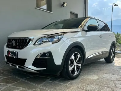 Usata Peugeot 3008 Allure 131 CV (96 kW) 2020 Bianco SUV