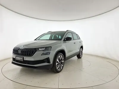 Nuova Skoda Karoq 150 CV (110 kW) 2026 Grigio acciaio SUV