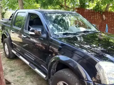 Usata Isuzu D-Max 131 CV (96 kW) 2006 SUV