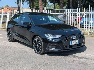 Usata Audi A3 116 CV (85 kW) 2022 Nero Berlina