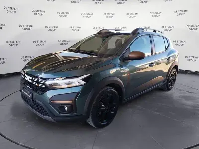 Begagnad Dacia Sandero Extreme 101 HK (74 kW) 2025 Grön Halvkombi