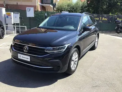 Usata VW Tiguan Life 150 CV (110 kW) 2023 Nero SUV