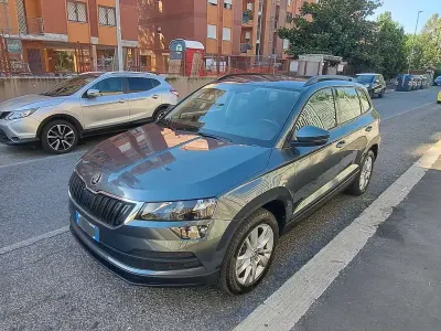 Usata Skoda Karoq Ambition 110 CV (80 kW) 2022 Grigio SUV