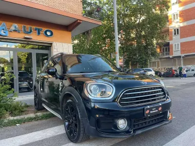 Usata Mini Cooper D Countryman Business 150 CV (110 kW) 2019 Nero SUV