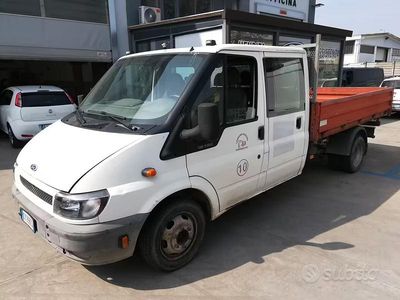 Usado Ford Transit 137 CV (100 kW) 2006 Blanco Berlina