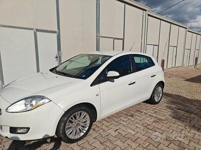 Usata Fiat Bravo Dynamic 120 CV (88 kW) 2012 Bianco Utilitaria