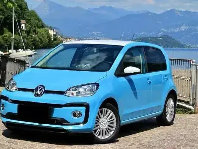 Usata VW up! 75 CV (55 kW) 2016 Bluazzurro Utilitaria
