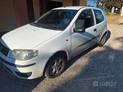 Usata Fiat Punto 2005 Utilitaria