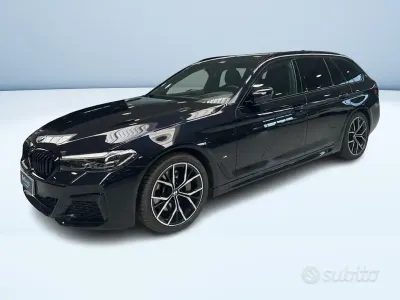 Usata BMW 530 M Sport 245 CV (180 kW) 2022 Nero Station wagon