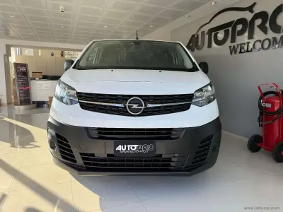 Usata Opel Vivaro Essentia 120 CV (88 kW) 2020 Bianco Monovolume