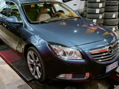 Usata Opel Insignia Cosmo 160 CV (117 kW) 2011 Station wagon