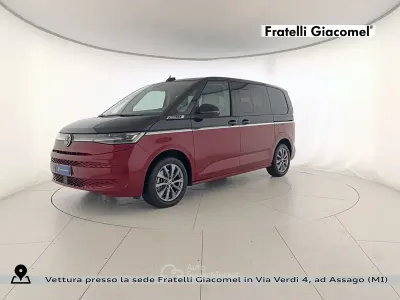 Usata VW Multivan Style 150 CV (110 kW) 2025 Rosso Monovolume