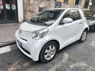 Usata Toyota iQ Sol 68 CV (50 kW) 2009 Utilitaria