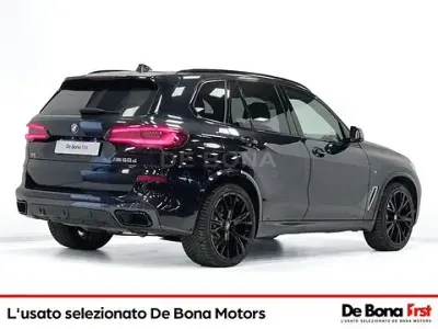 Usata BMW X5 Comfort Edition 400 CV (294 kW) 2021 Azzurro SUV