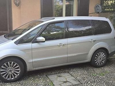 Begagnad Ford Galaxy Titanium 163 HK (119 kW) 2012 Silver Minibuss