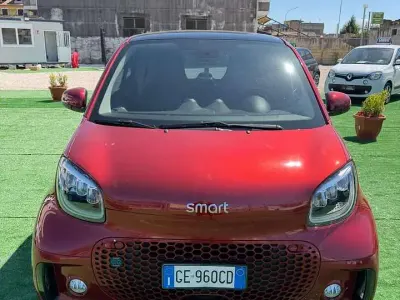 Usata Smart ForTwo Coupé Pulse 41 kW (56 CV) 2021 Rosso Utilitaria
