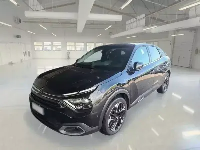 Usata Citroën C4 Shine 130 CV (95 kW) 2022 Berlina