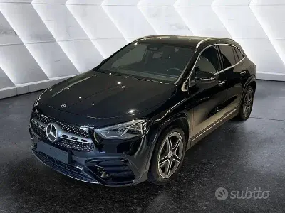Usata Mercedes GLA200 AMG line 150 CV (110 kW) 2025 Nero SUV