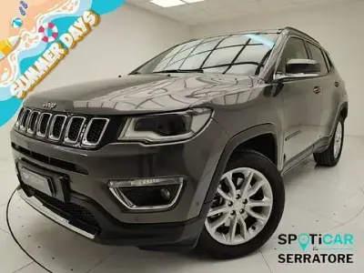 Usata Jeep Compass Limited 190 CV (139 kW) 2020 Grigio SUV