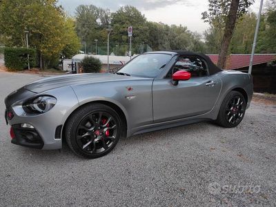 Abarth 124 Spider