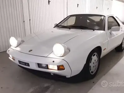 Usata Porsche 928 300 CV (220 kW) 1981 Bianco Coupé