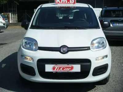 Nuova Fiat Panda Icon 69 CV (50 kW) 2025 Bianco Utilitaria