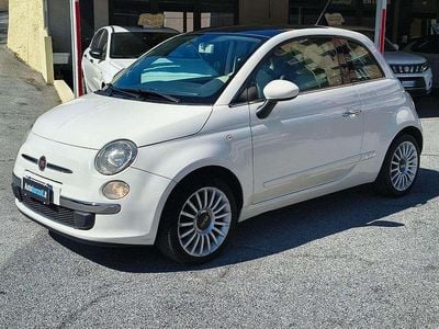 Usata Fiat 500 Lounge 69 CV (50 kW) 2010 Bianco pastello Utilitaria